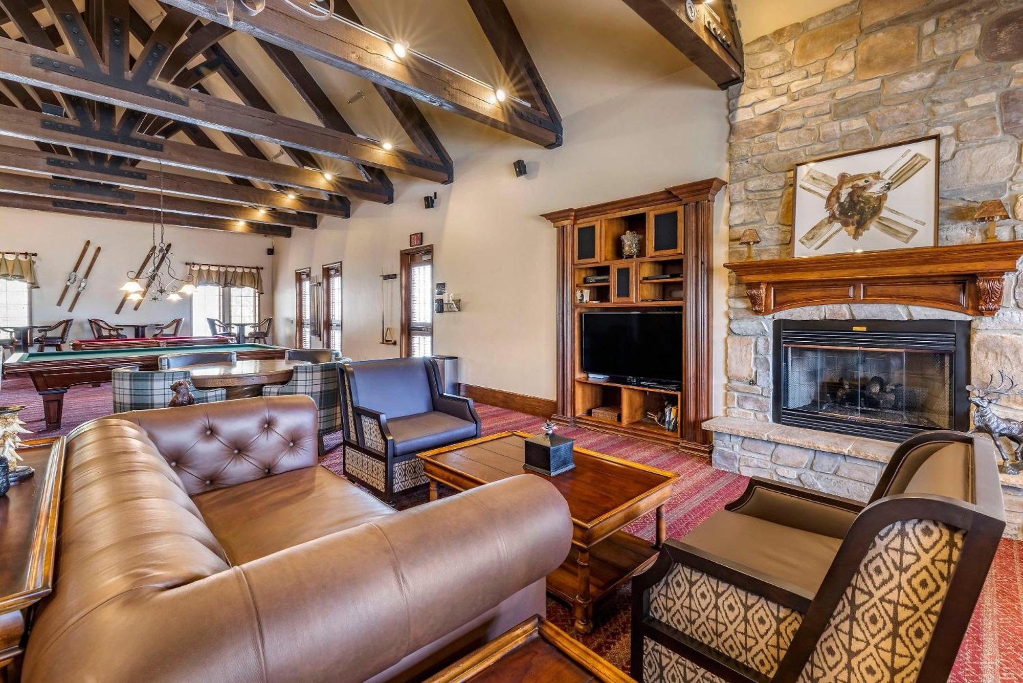Bluegreen Vacations Big Bear Village, Ascend Resort Collection Big Bear Lake Bagian luar foto
