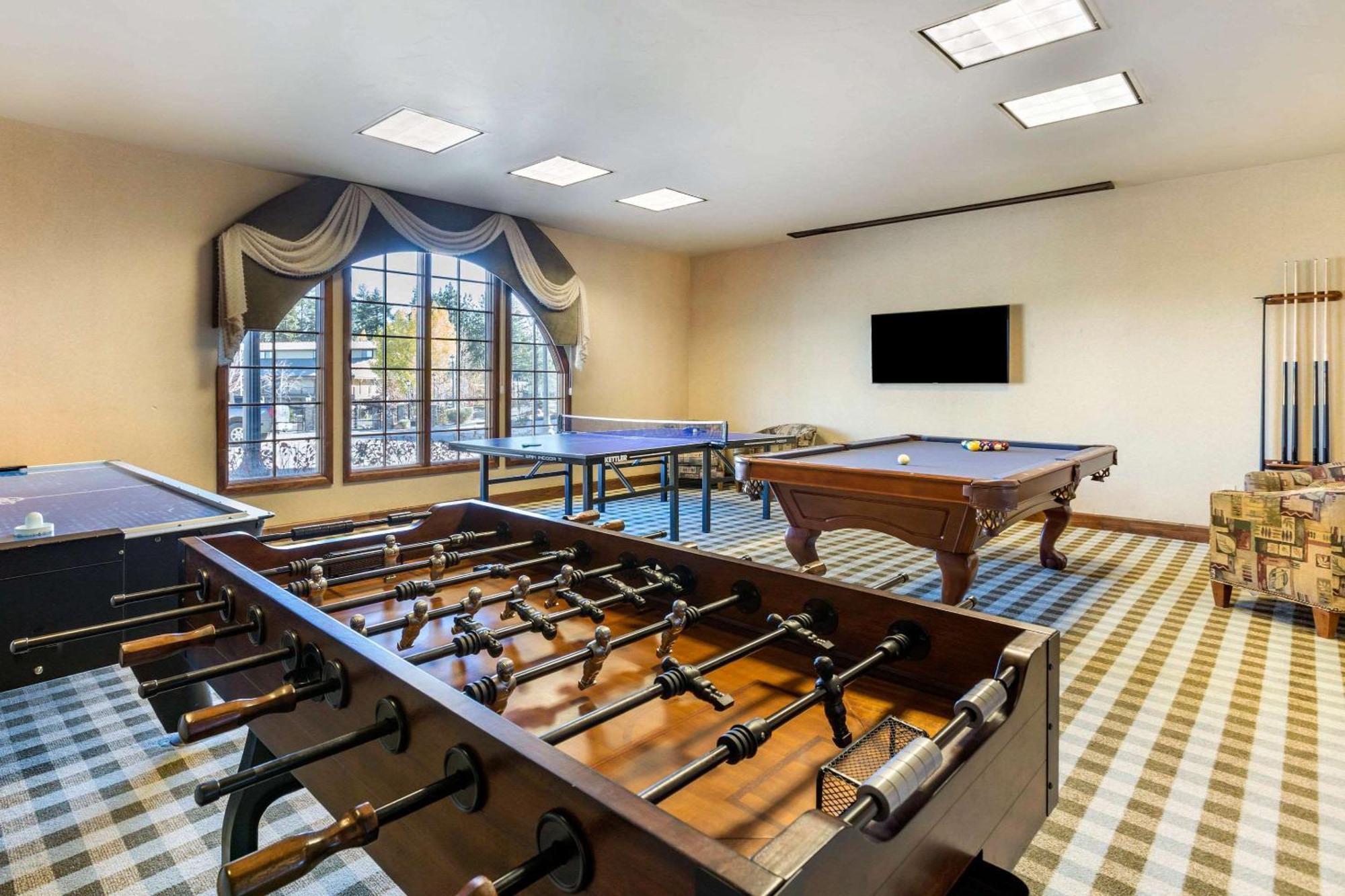 Bluegreen Vacations Big Bear Village, Ascend Resort Collection Big Bear Lake Bagian luar foto