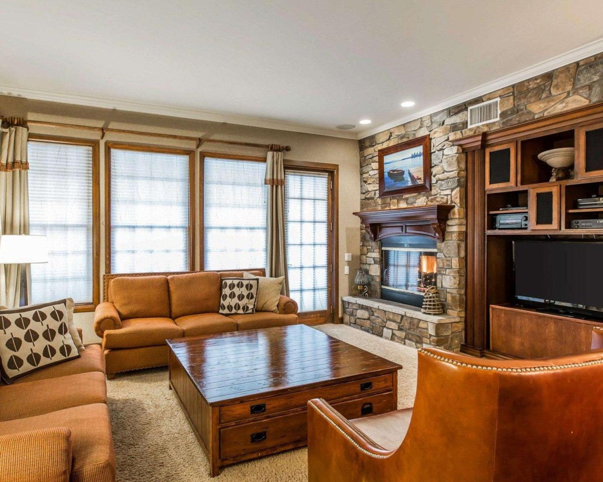 Bluegreen Vacations Big Bear Village, Ascend Resort Collection Big Bear Lake Bagian luar foto