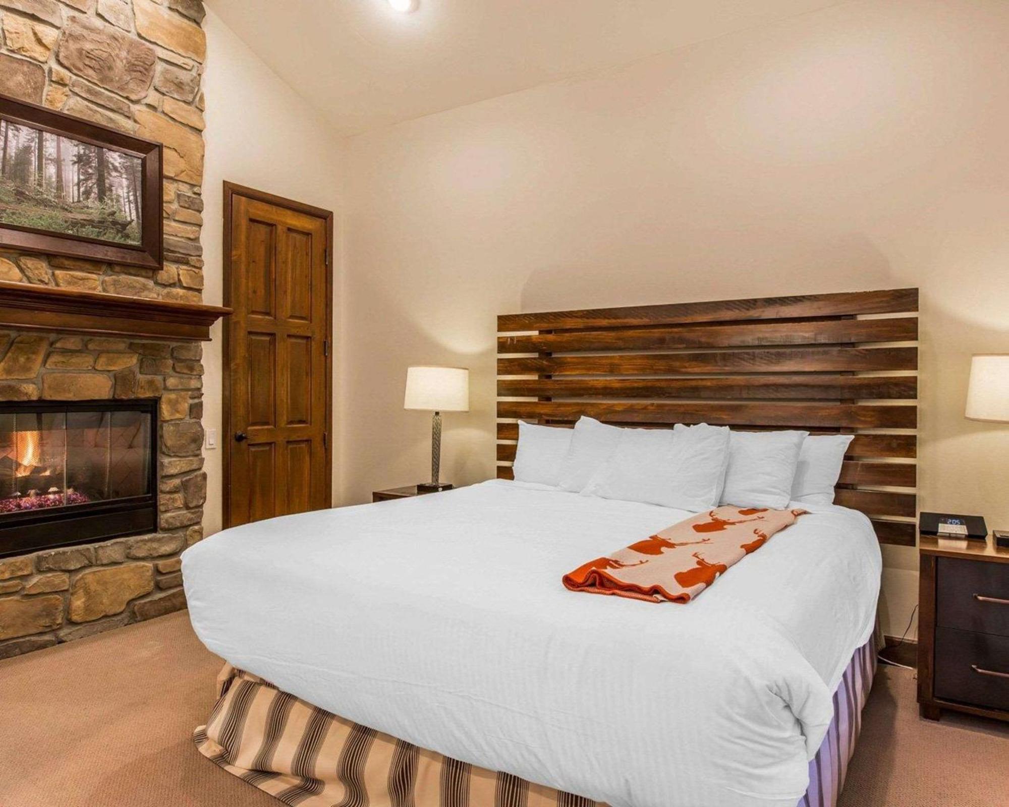 Bluegreen Vacations Big Bear Village, Ascend Resort Collection Big Bear Lake Bagian luar foto